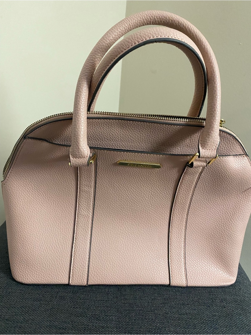 Steve Madden Pink Medium Shoulder Handbag Used